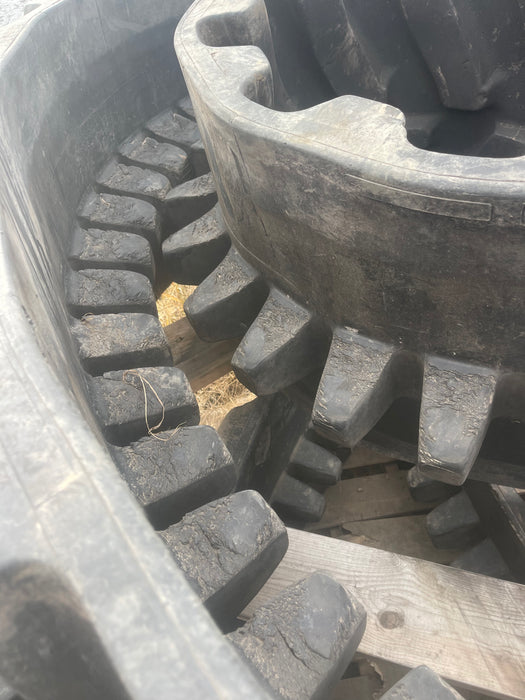 Camoplast Solideal Used Cat Challenger 765 tractor tracks.