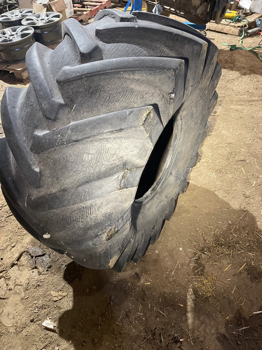 Used Goodyear 21.5R16.1 Implement tires.