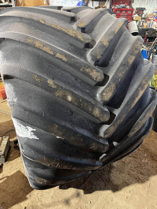 Used floater tires, 66x43.00-25NHS