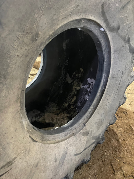 Used floater tires, 66x43.00-25NHS