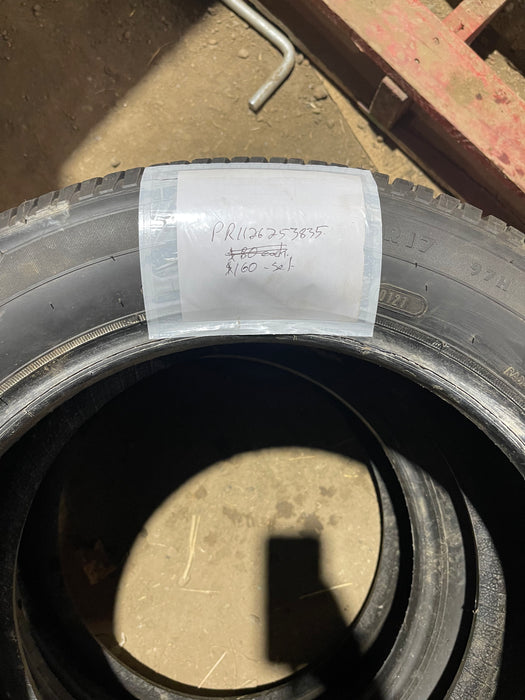 Goodyear Eagle LS2 225/55R17 Un Used.