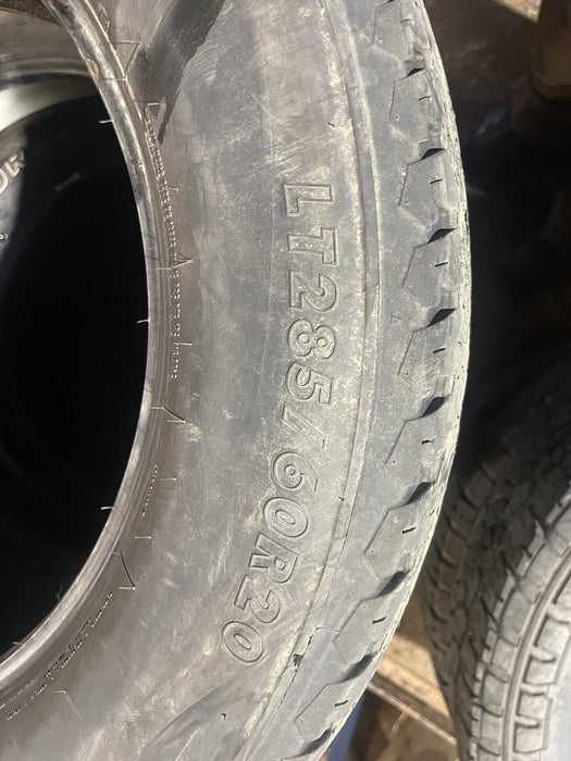 Used Firestone 285/60R20