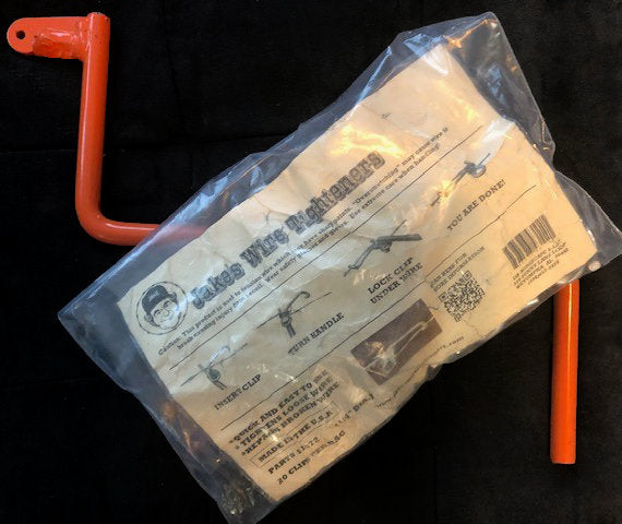 Bag of 20 1/4" Wire Tightener Clips & Handle - Front View