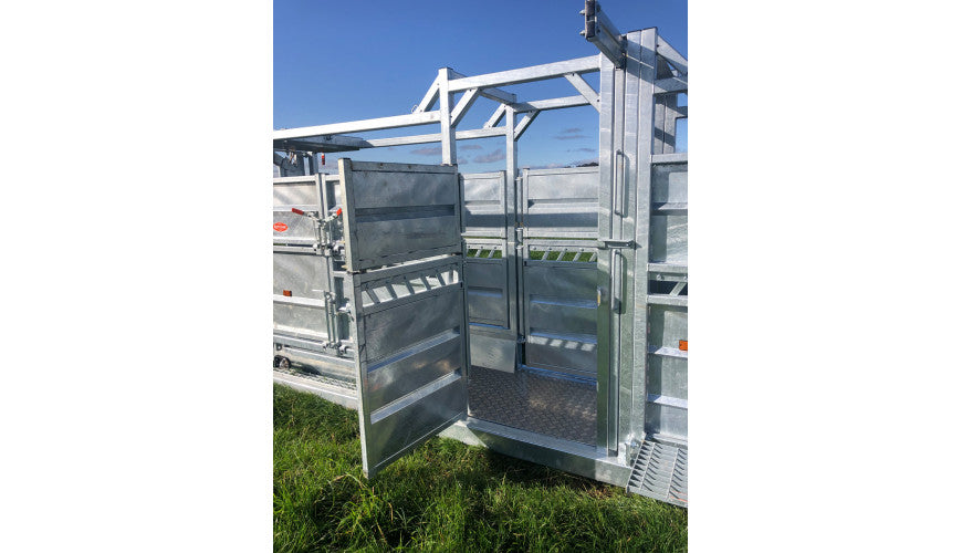 Ritchie Mobile Cattle Chute - 310G